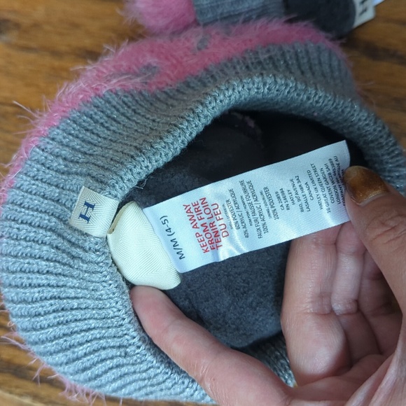 NWT Hatley hats & mittens - Picture 4 of 5